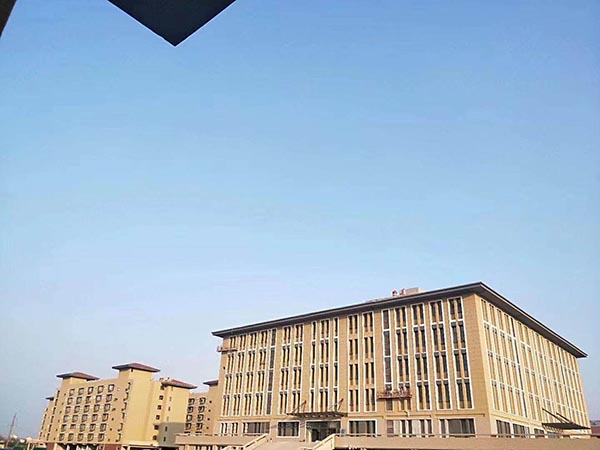 江西工商技工学校以封校