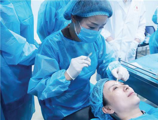 护理学校哪个好？